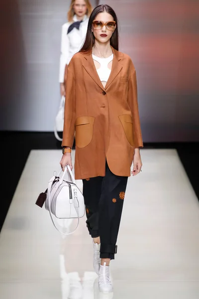 Look 21